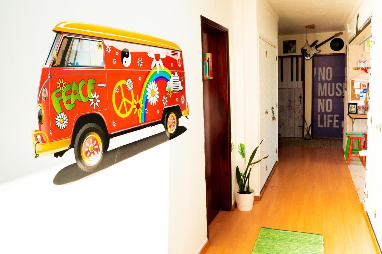 Paz & Amor Guest House - Peace & Love นาซาเร ภายนอก รูปภาพ