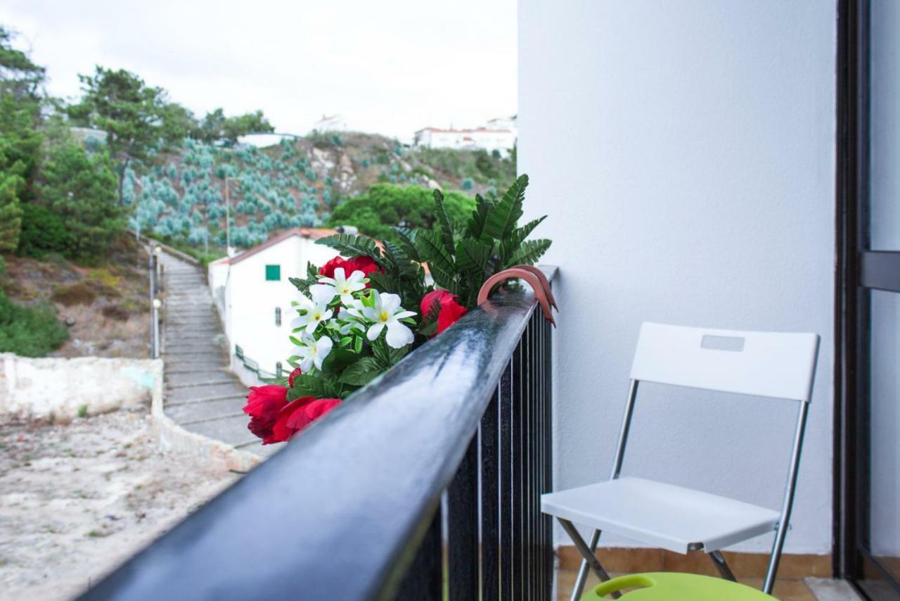 Paz & Amor Guest House - Peace & Love นาซาเร ภายนอก รูปภาพ